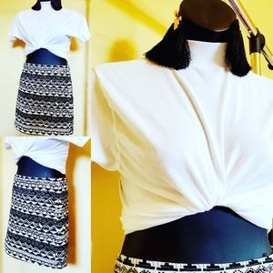 B-W Azteck mini skirt